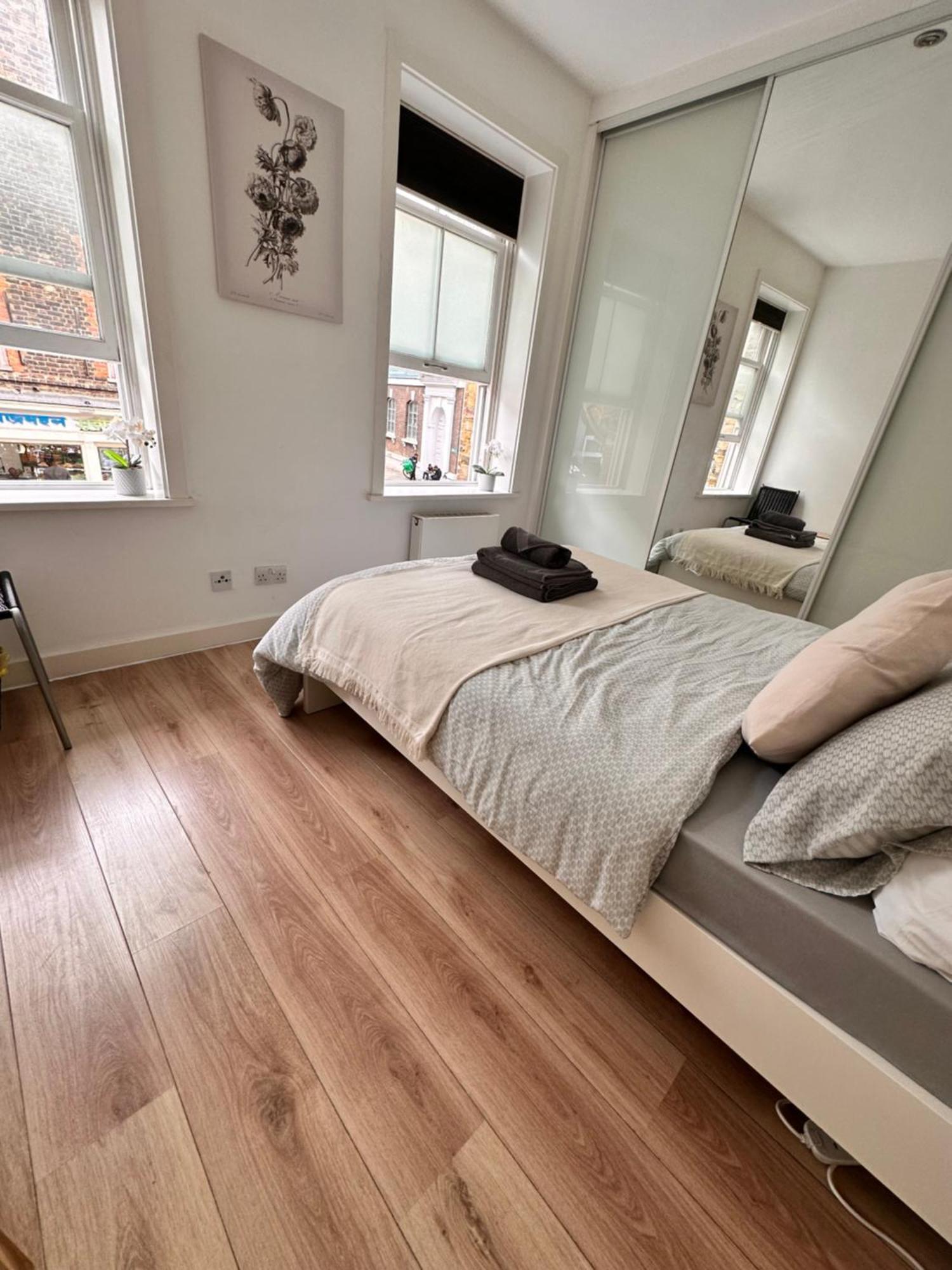 2 Modern Double Rooms In The Heart Of Brick Lane Londra Esterno foto